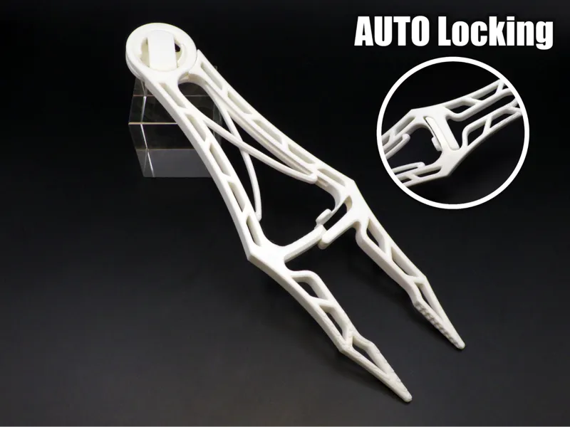 Designed AUTO locking tweezers