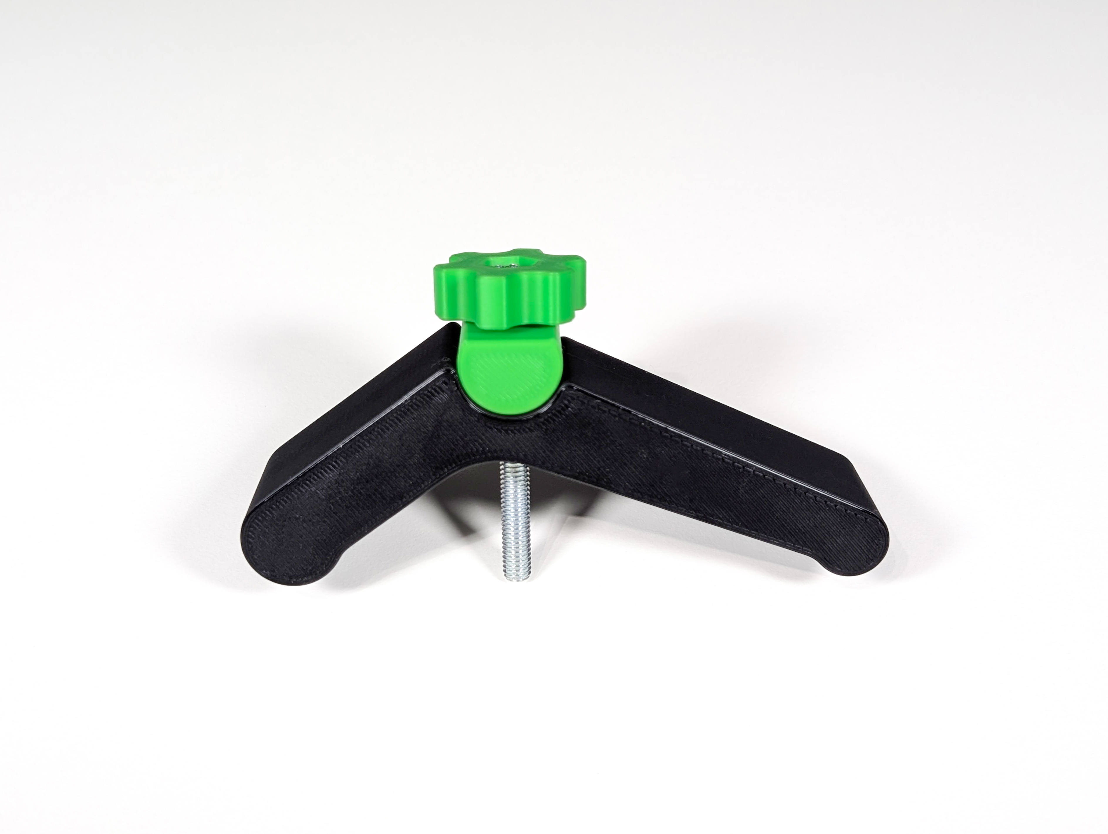 Miniatura 2 do modelo 3D Track clamps