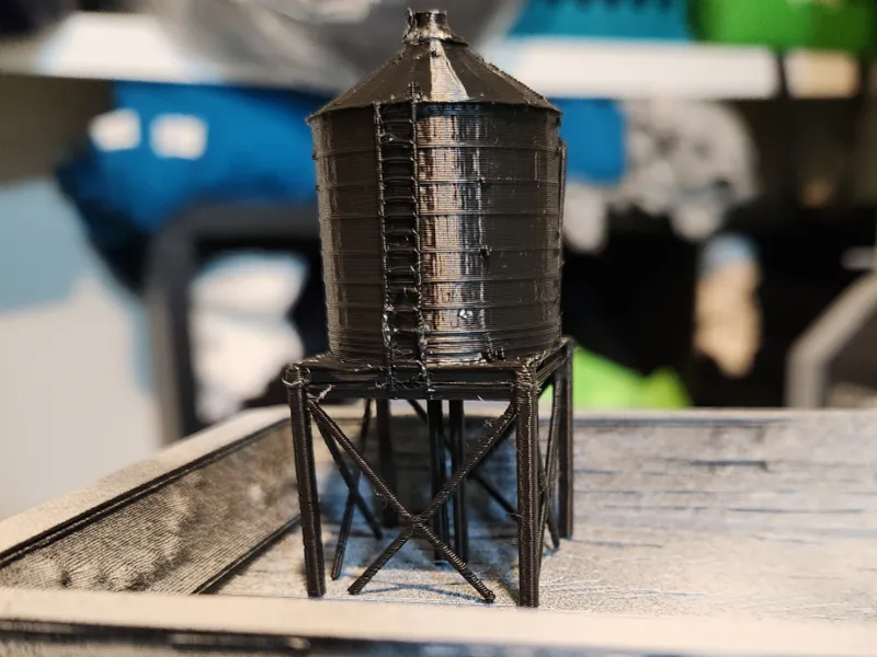 Building Rooftop Water Tower Diorama