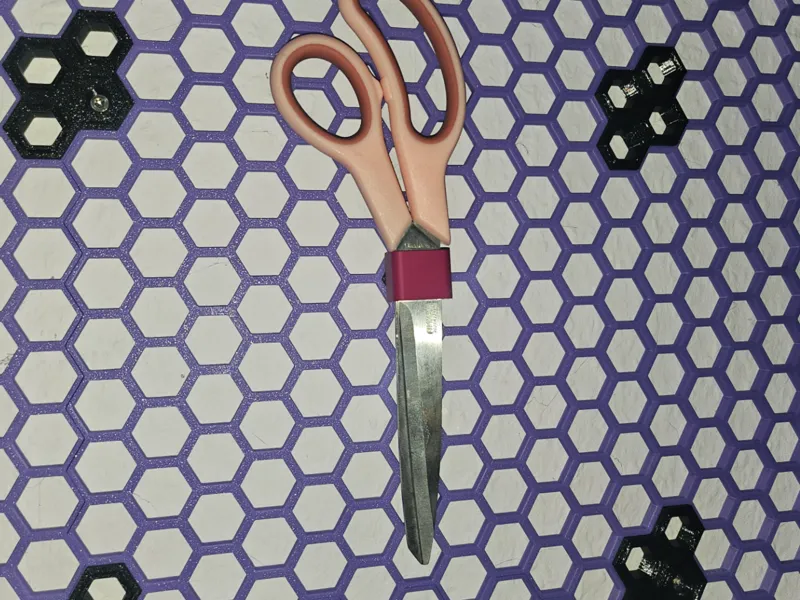 HSW Scissors Holder - 20x14mm Opening (25x30x20mm)