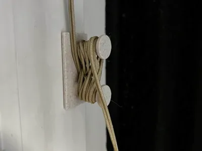 Blind cord holder