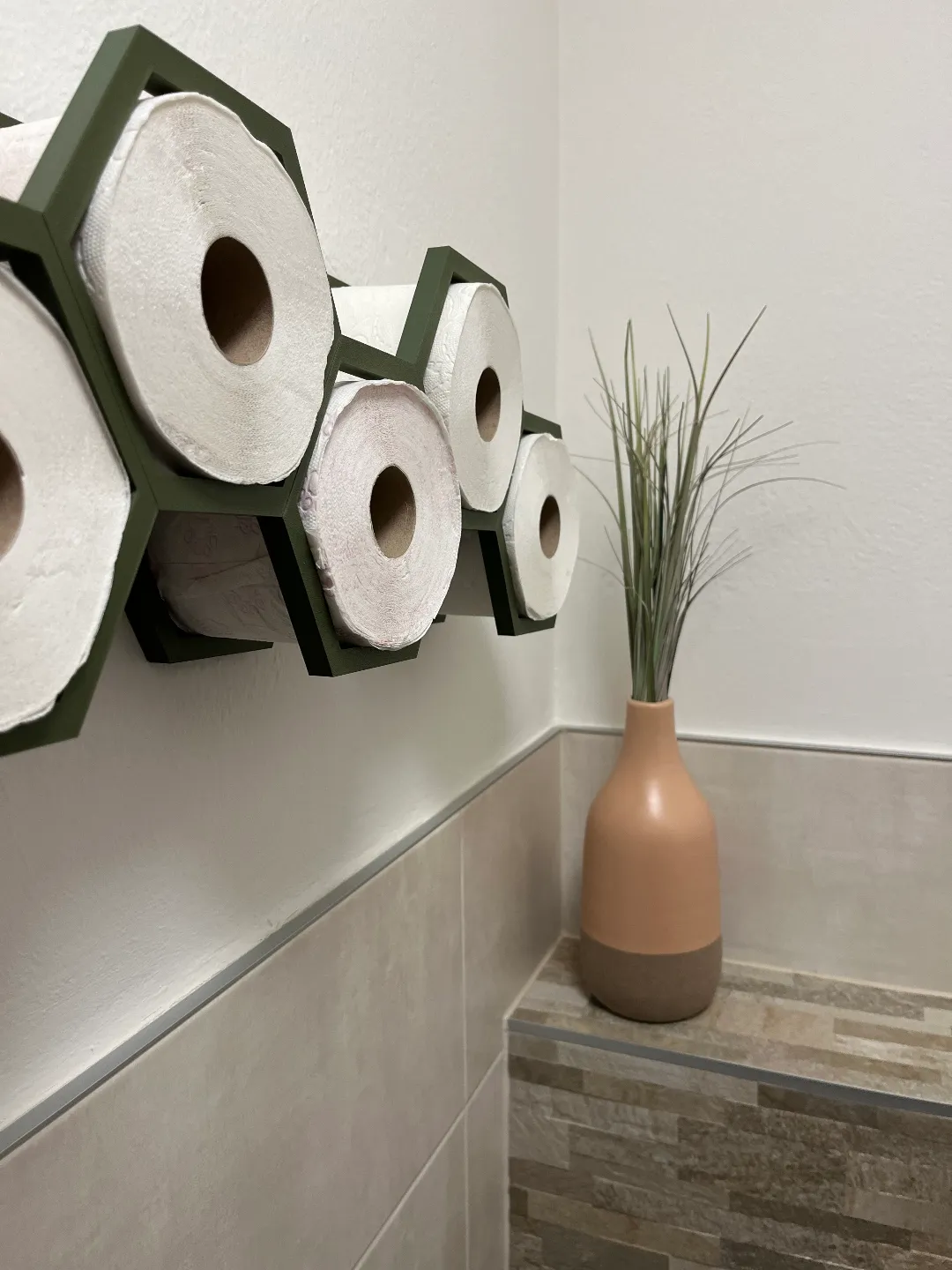 Toilettenpapierhalter für die Wand oder Stand view 2