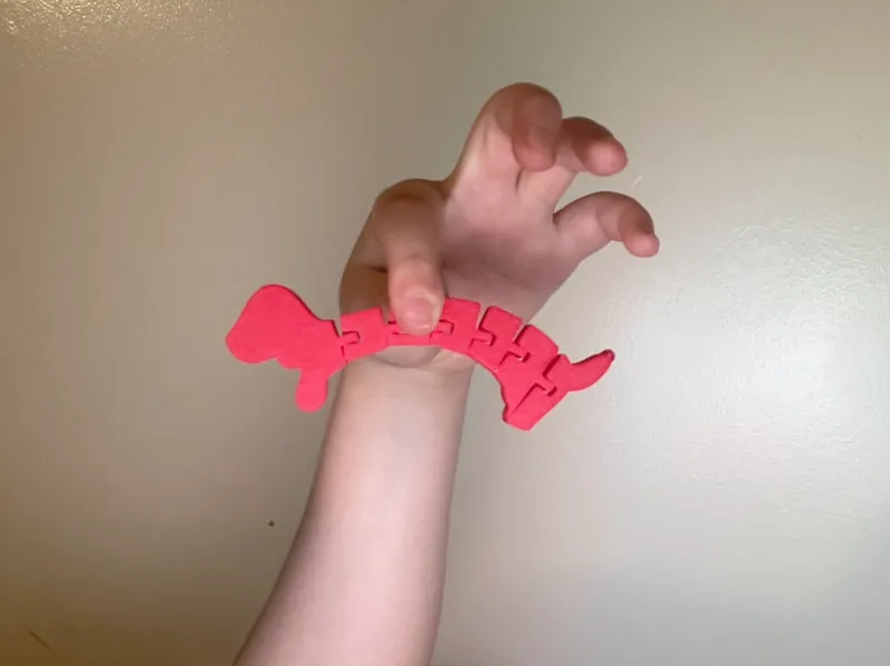flexi dog keychain 
