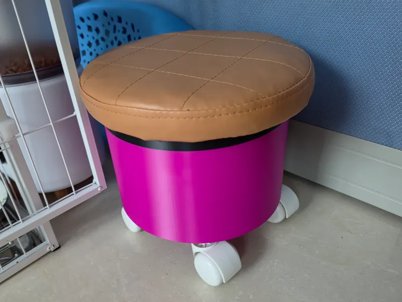 Storage Chair