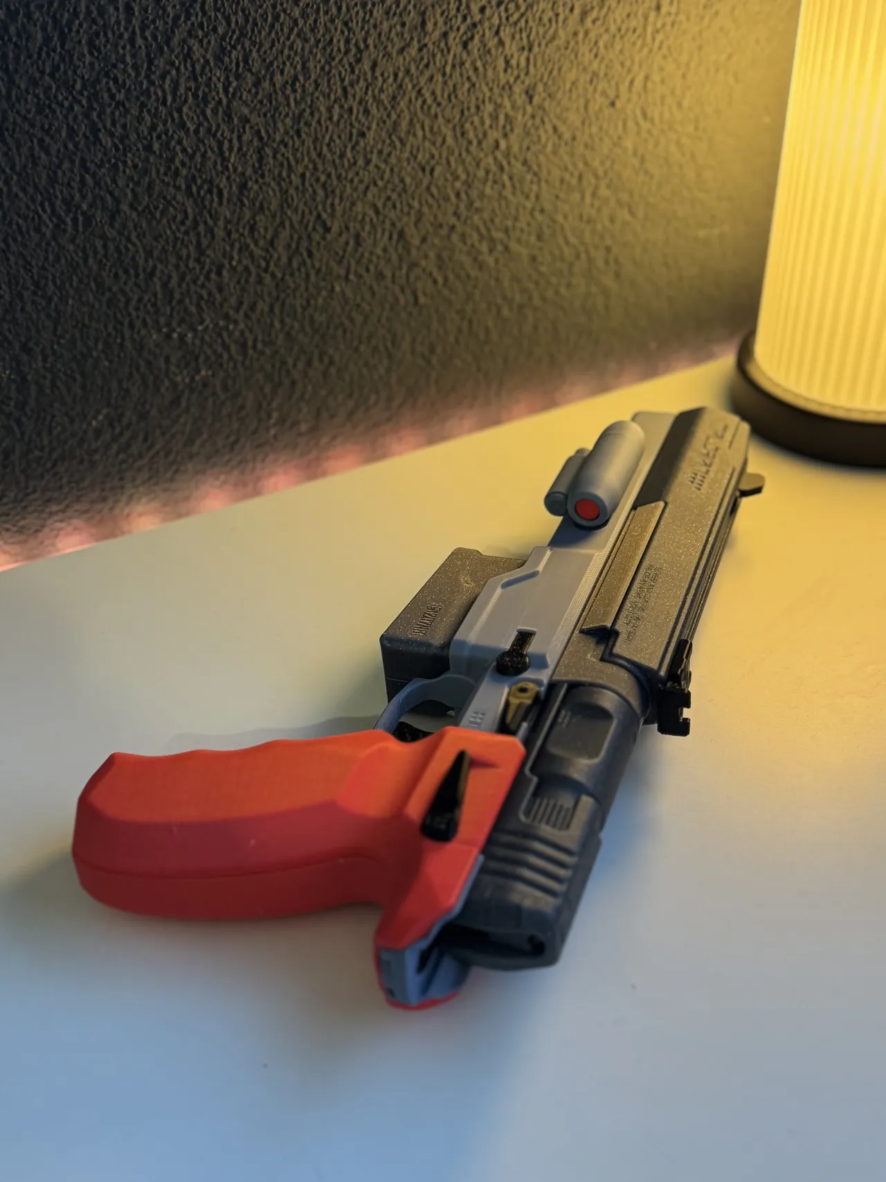Cyberpunk 2077 Malorian 3516 (Johnny Silverhand) view 4