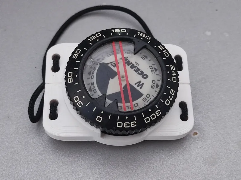 Oceanic Bungee-Mount Diving Compass