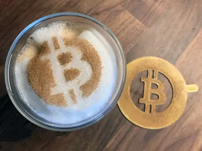 Bitcoin Cappucino Stencil