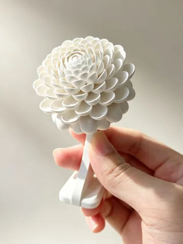 Modelo para impresión 3D: 一只安静的小雏菊_花世界起点 — vista de referencia 2