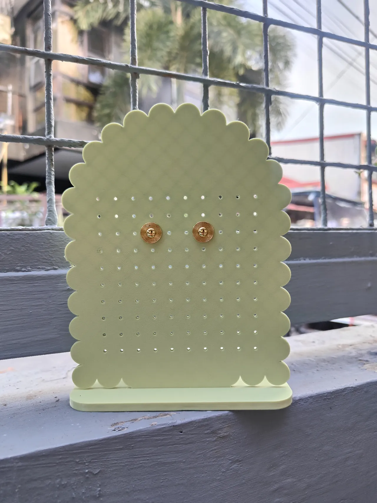 EARRINGS ACCESSORIES PEG BOARD view 2