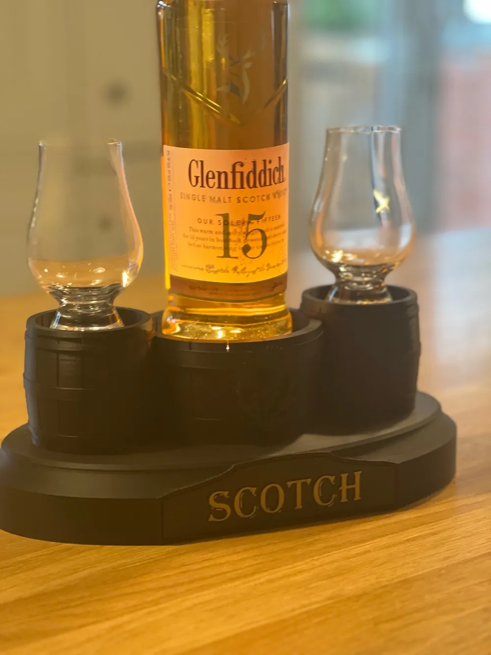 Dekorativer Whiskyfass-Ausstellungsständer, Sammlerstück, Ornament und Geschenk