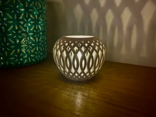 https://makerworld.bblmw.com/makerworld/model/USdd83ea7fe7fef1/design/2024-12-22_263870621a9c8.jpeg