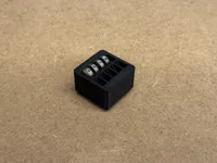 LR44
