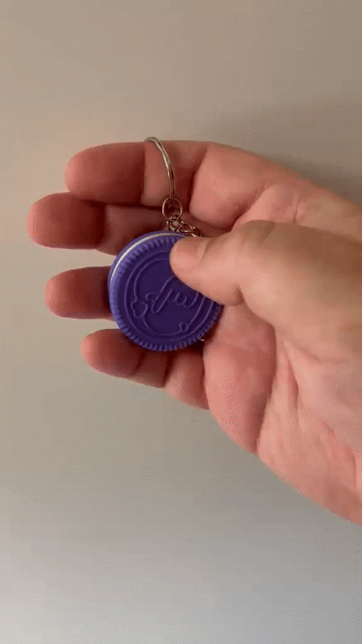 Llavero fidget magnético OREO x BTS