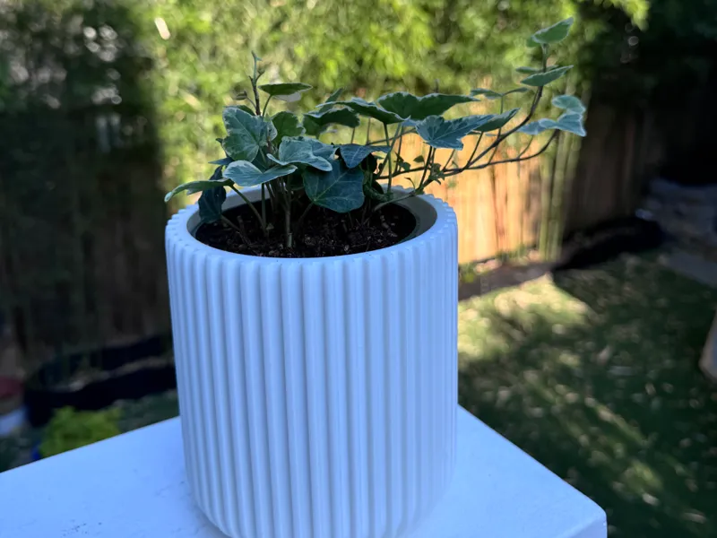 Ribbed Plant Pot