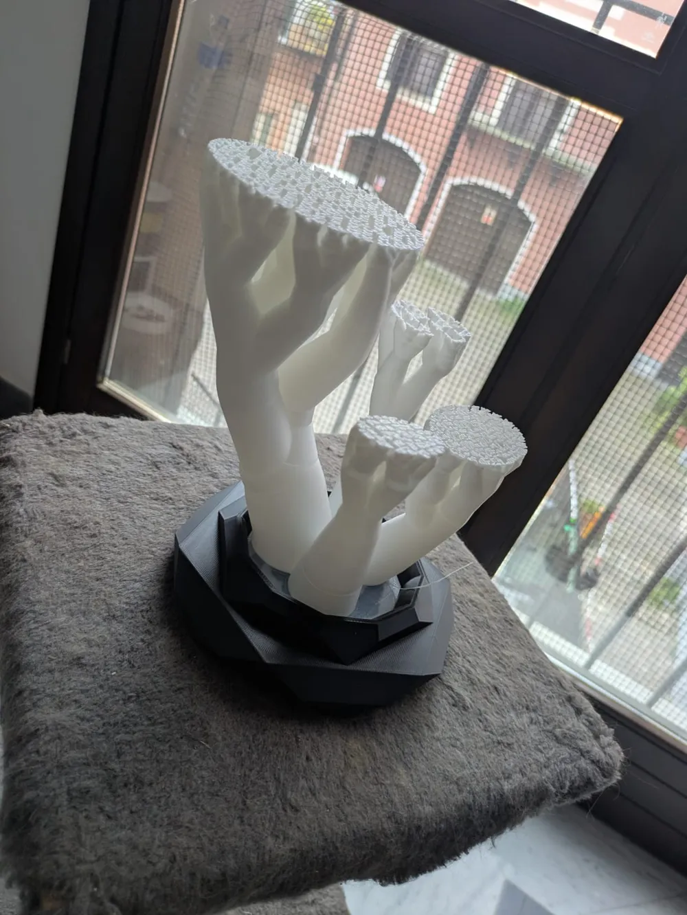 Self-Generating Support Bonsai - Free 3D Print Model - MakerWorld