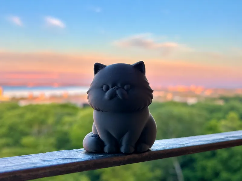 Adorable Persian Cat - tiny kitty figurine