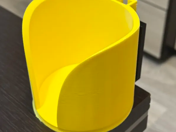 universal cup holder