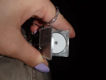 Llavero: Mini CD Keychain With Hinge and No Supports — vista de referencia 5