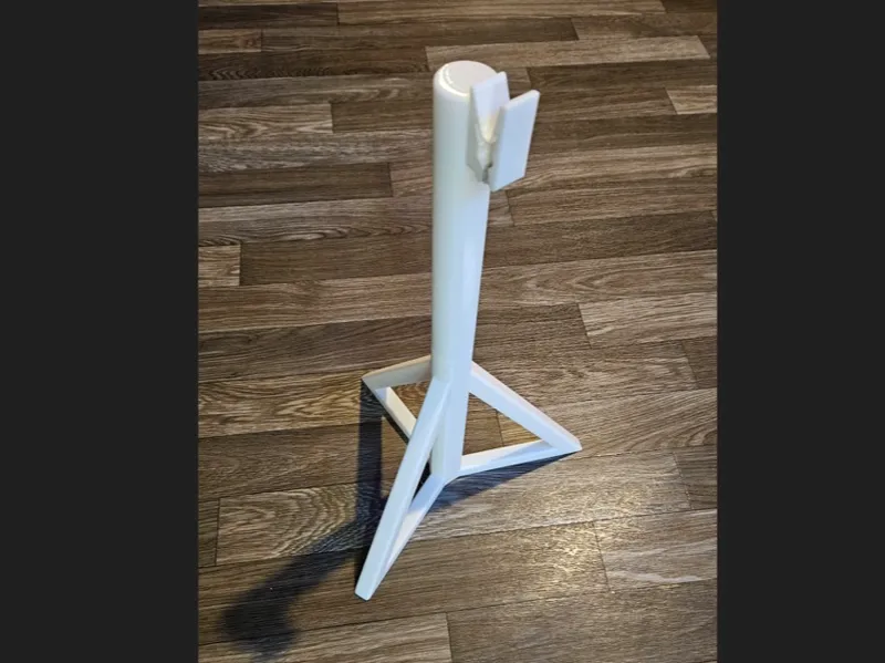Puppy Pee Pad Holder Tripod