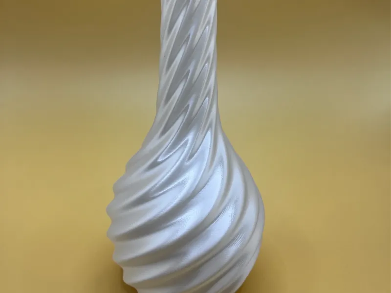 完美不漏水的花瓶模型参数