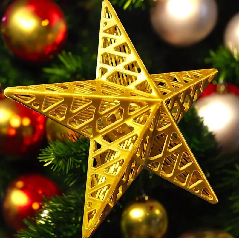 Lustrous Christmas Star