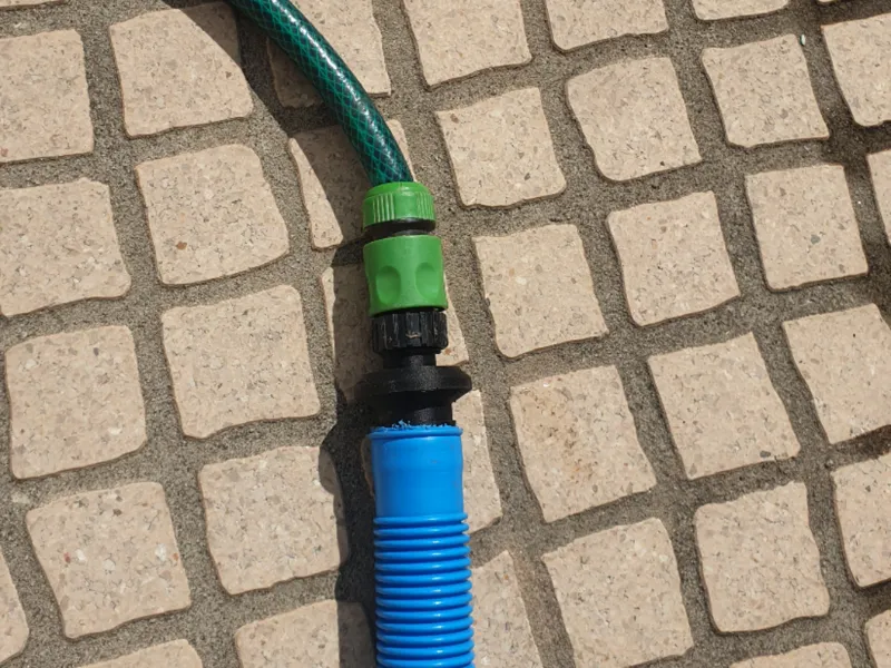 32mm hose to garden hose (Gardena Quick Connector)