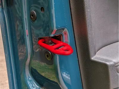 Door Latch hook for parasitic draw test