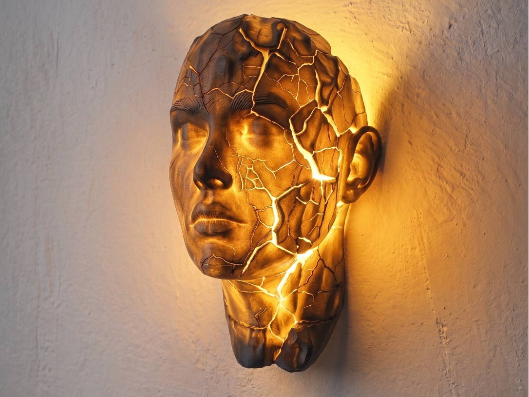 Cracking Face Wall Lamp 3D model
