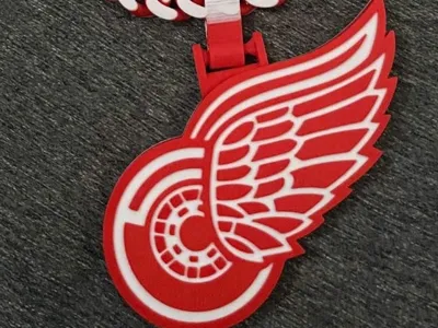 Detroit Redwings with Chain - x1c