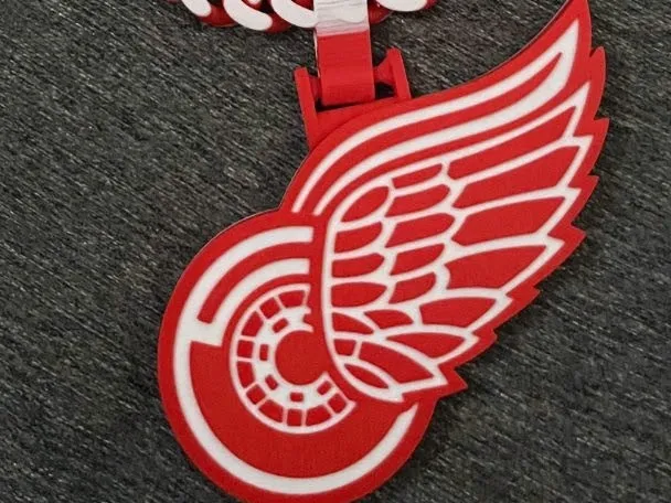Detroit Redwings with Chain - x1c
