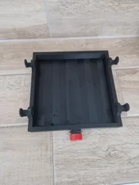 Bis 260 Quadratisch großes Druckbett