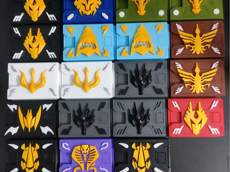 NAM CHÂM DECK CARD WALLET KAMEN RIDER RYUKI