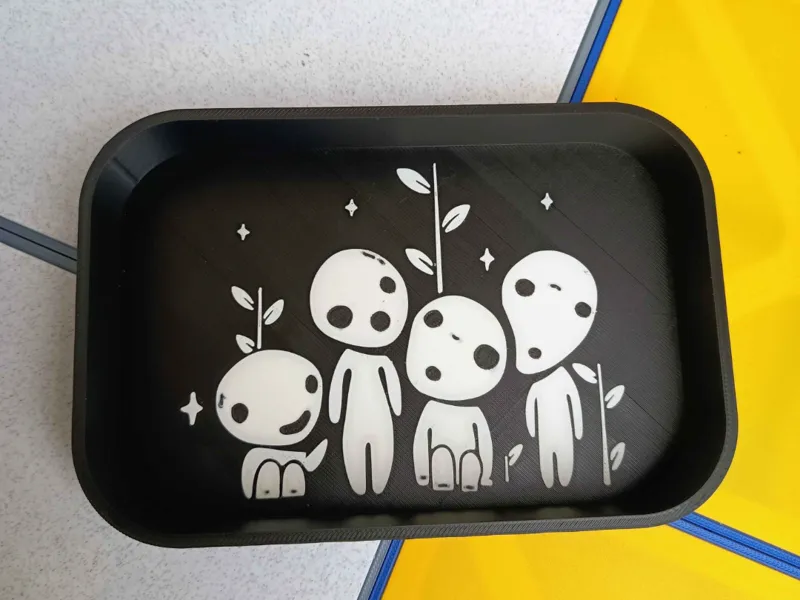 Kodama Tray