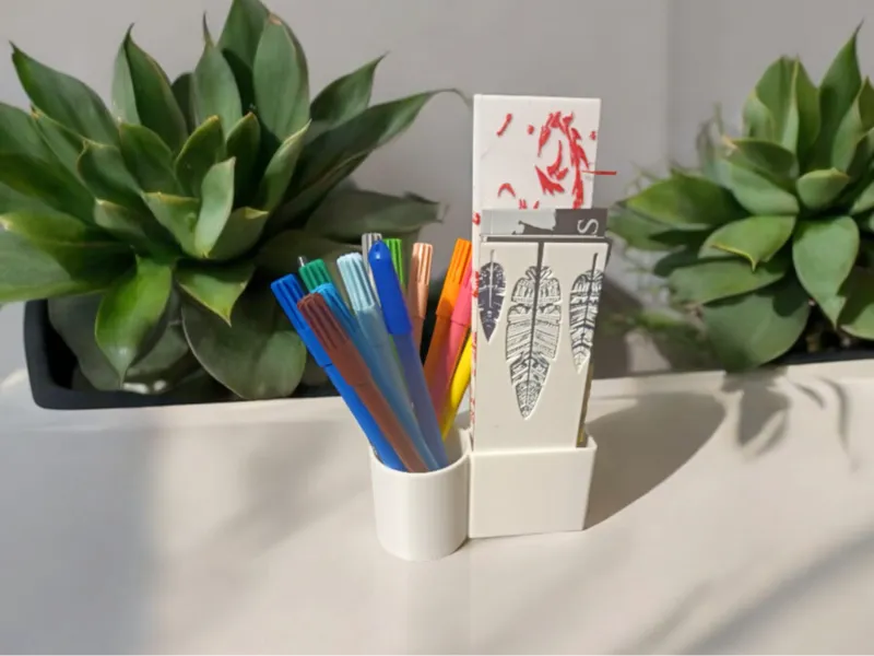 Pens and Bookmarks Organizer | Make My Desk