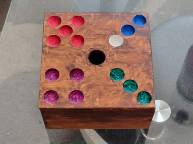 Würfelspiel Box