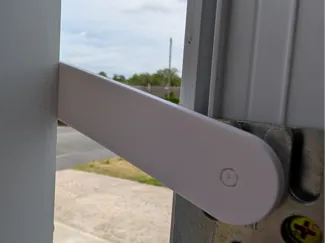 Window latch / restrictor