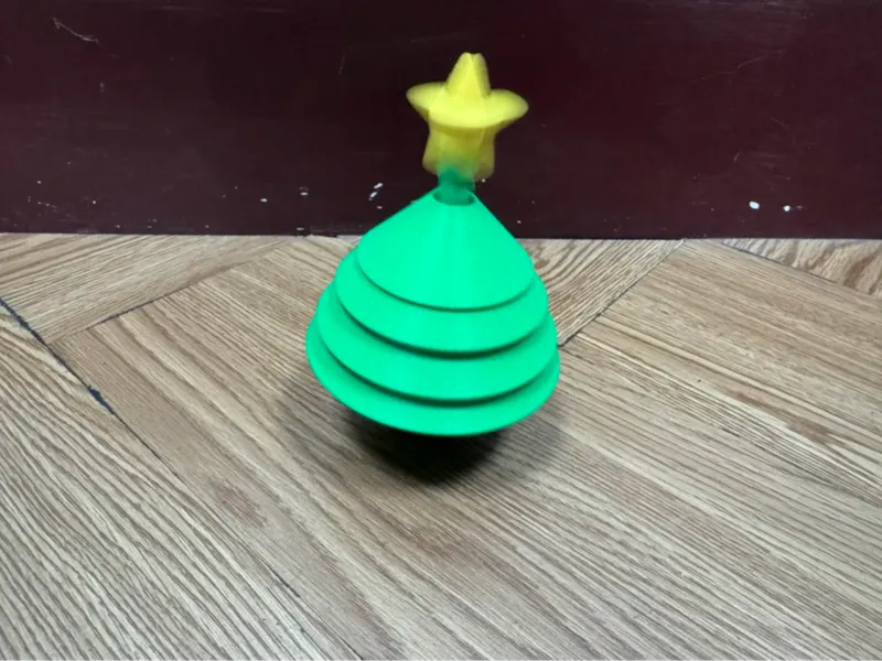 Spinning Xmas tree