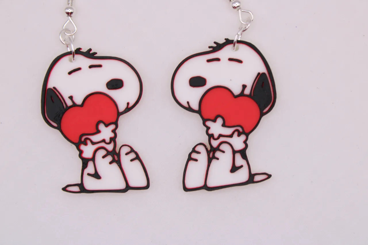 Snoopy - Valentine Earrings view 3