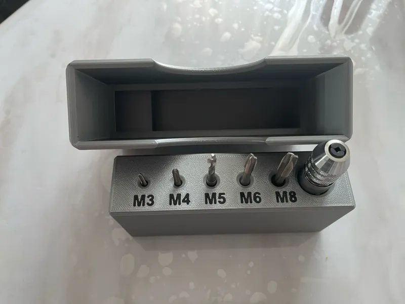 Gewindeschneider Set Halter/Box