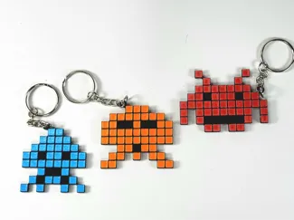 Llavero Retro Arcade Invasores del Espacio