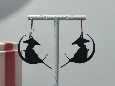 Pendientes: Aretes Samurai bajo la Luna — referencia de MakerWorld