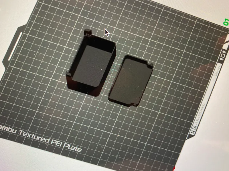 box extra charnière invisible