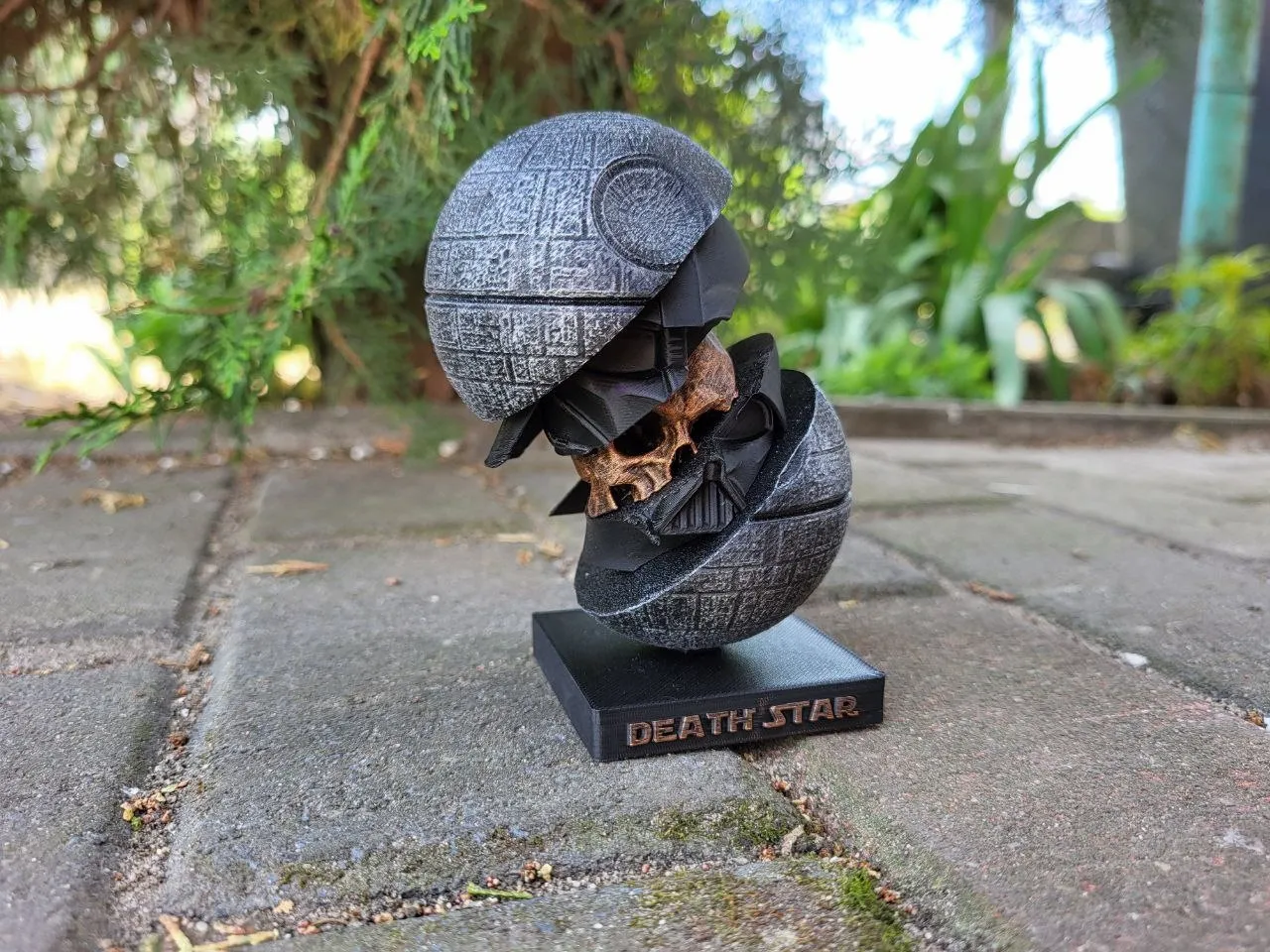 DEATH STAR SKULL ART view 4