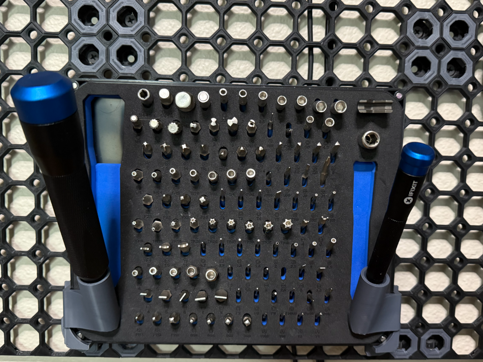 MulitBoard - Manta Driver Kit - 112 Bit Driver Kit