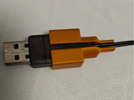 USB充电保护套