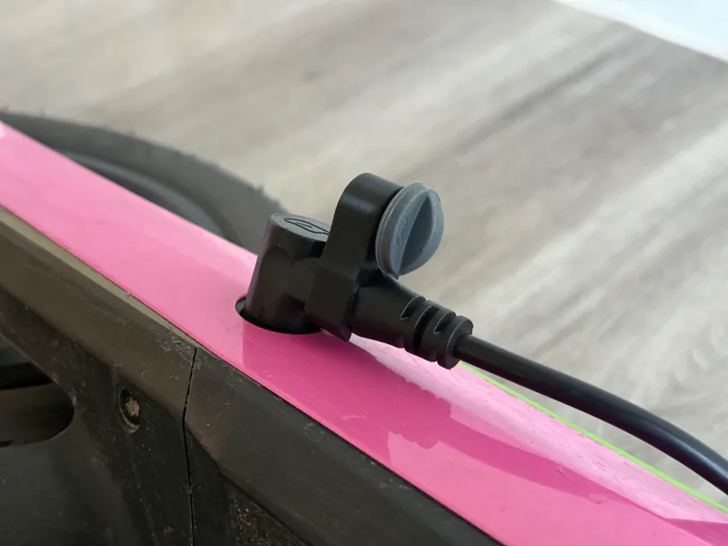 Charger Plug holder for Onewheel GT 