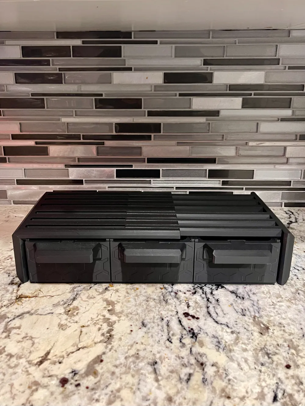 Expandable Monitor riser with drawers. by Orion - MakerWorld