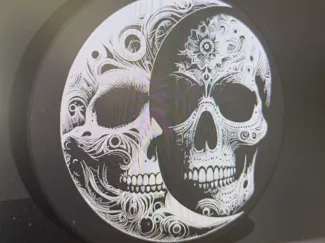 Skull Mond