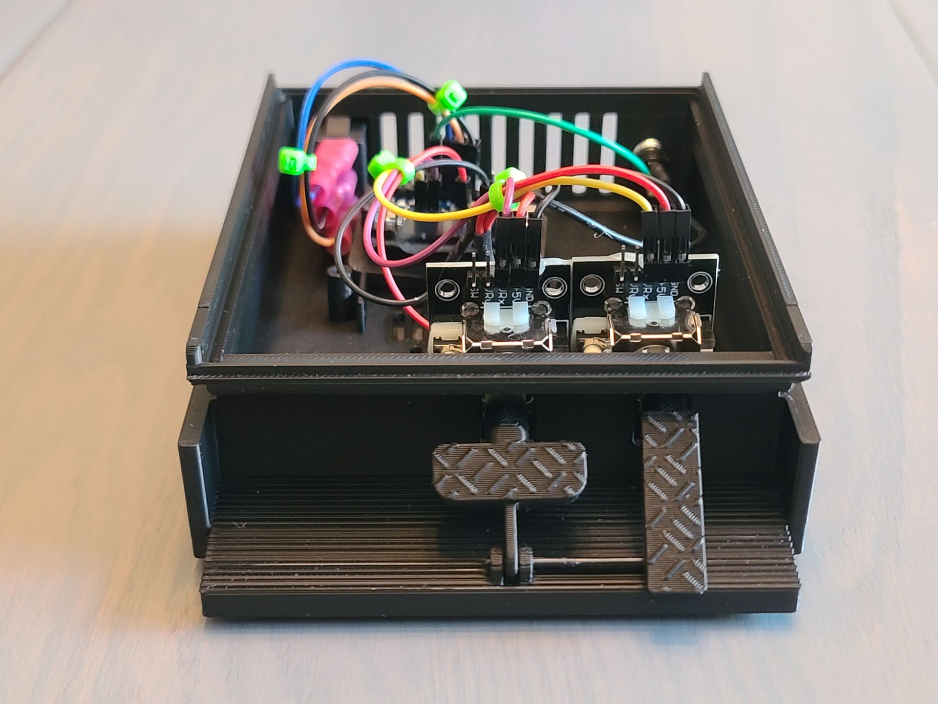 GRS Build-A-Cade Tri-Mode Racing Pedal Base