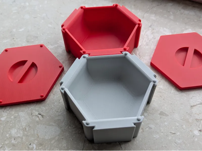 Hexagon-Schälchen mit Deckel – stapelbar